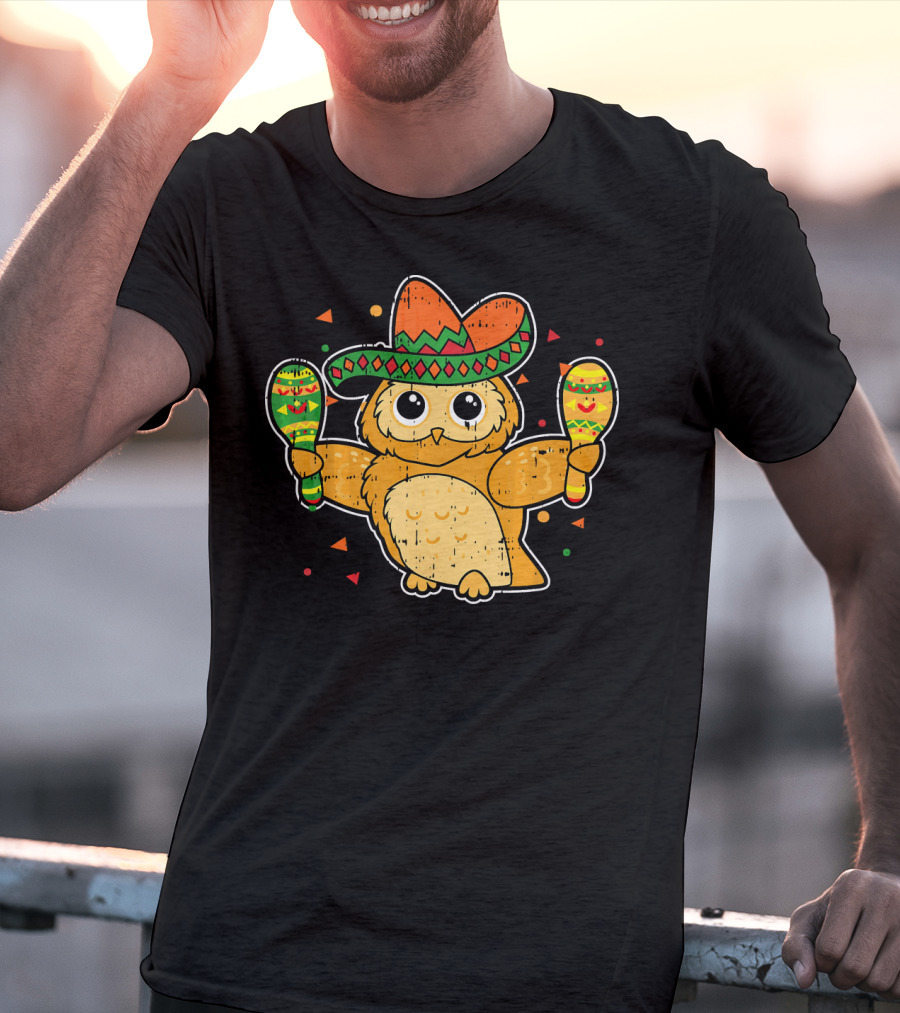 Cinco De Mayo Owl Sombrero Maracas T-Shirt
