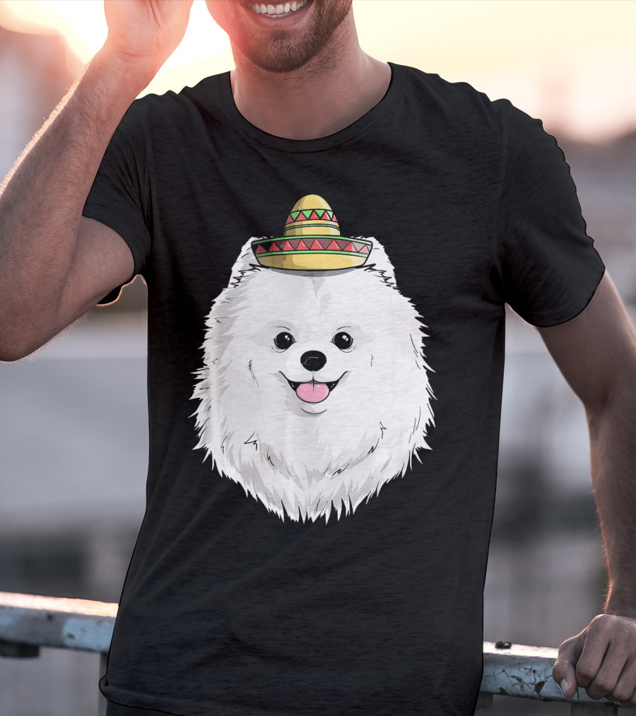 Fiesta Pomeranian Dog Sombrero Cinco De Mayo T-Shirt
