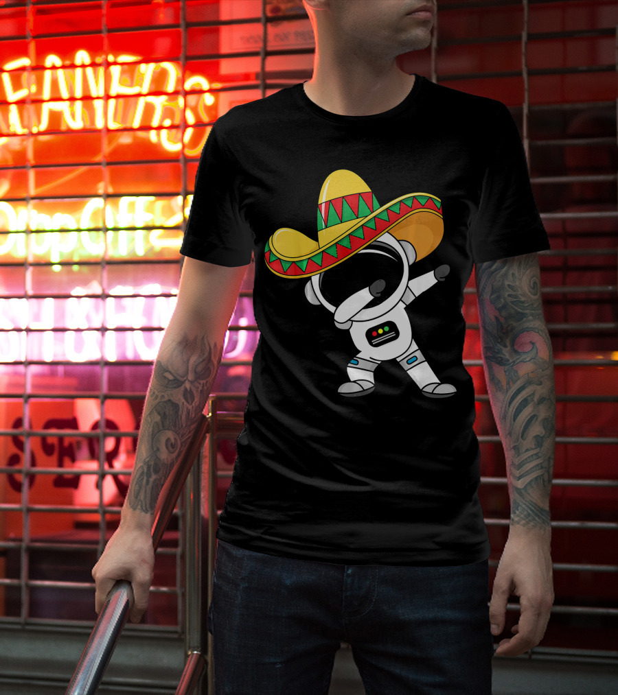 Kids Cinco De Mayo Astronaut Sombrero Dabbing T-Shirt