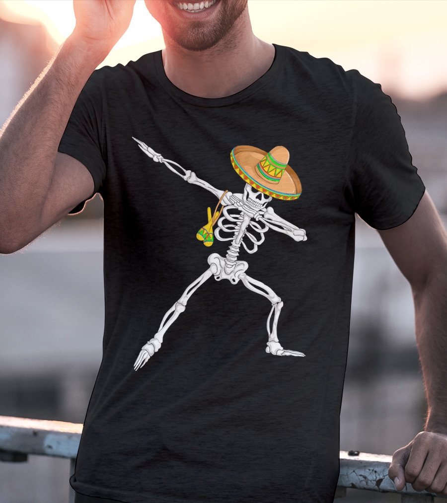Cinco De Mayo Dabbing Skeleton Sombrero Dance T-Shirt