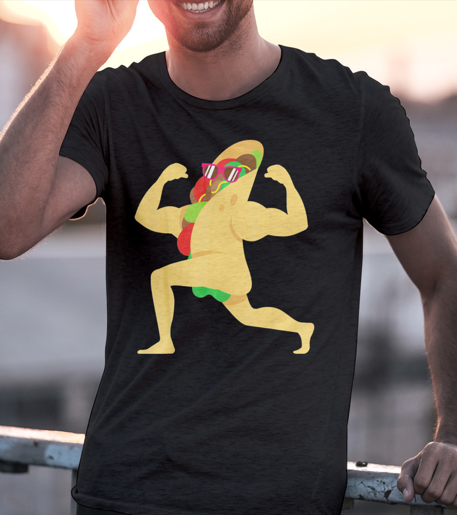 Muscle Beach Taco Funny Mexican Cinco De Mayo Flexing Bodybuilder T-Shirt