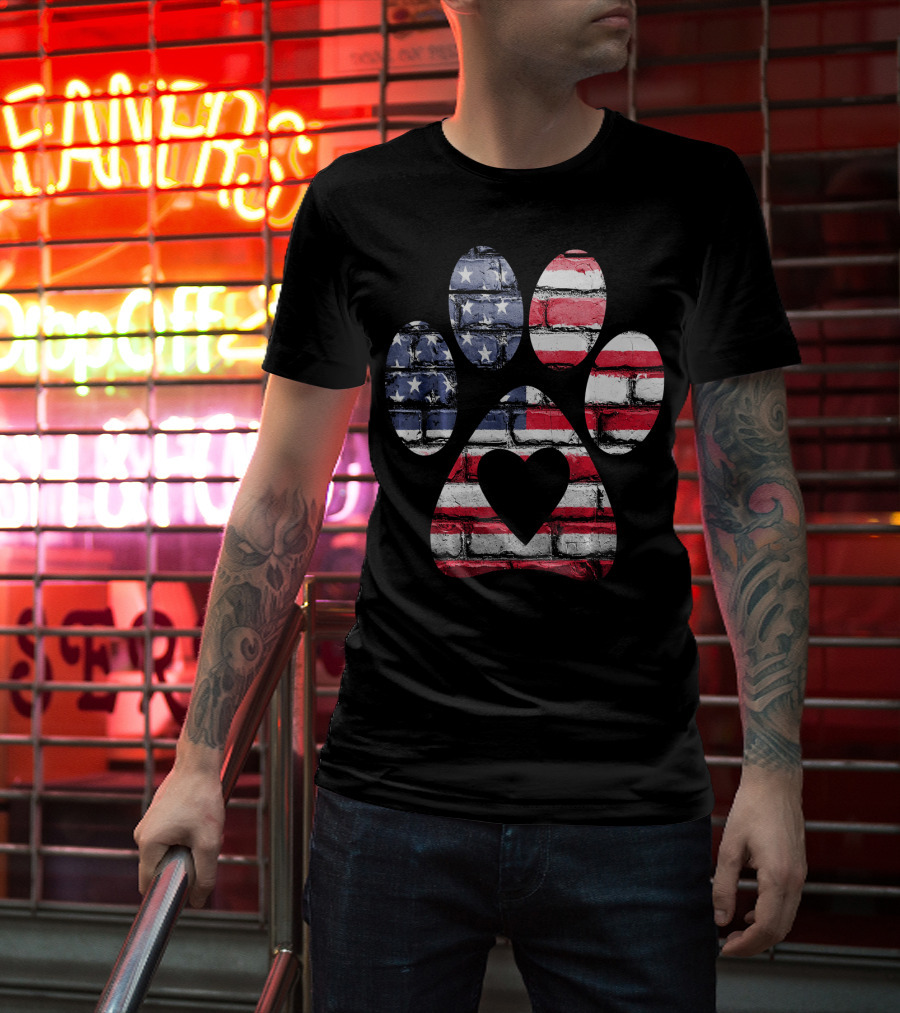 Patriotic Dog Paw With American Flag Heart T-Shirt