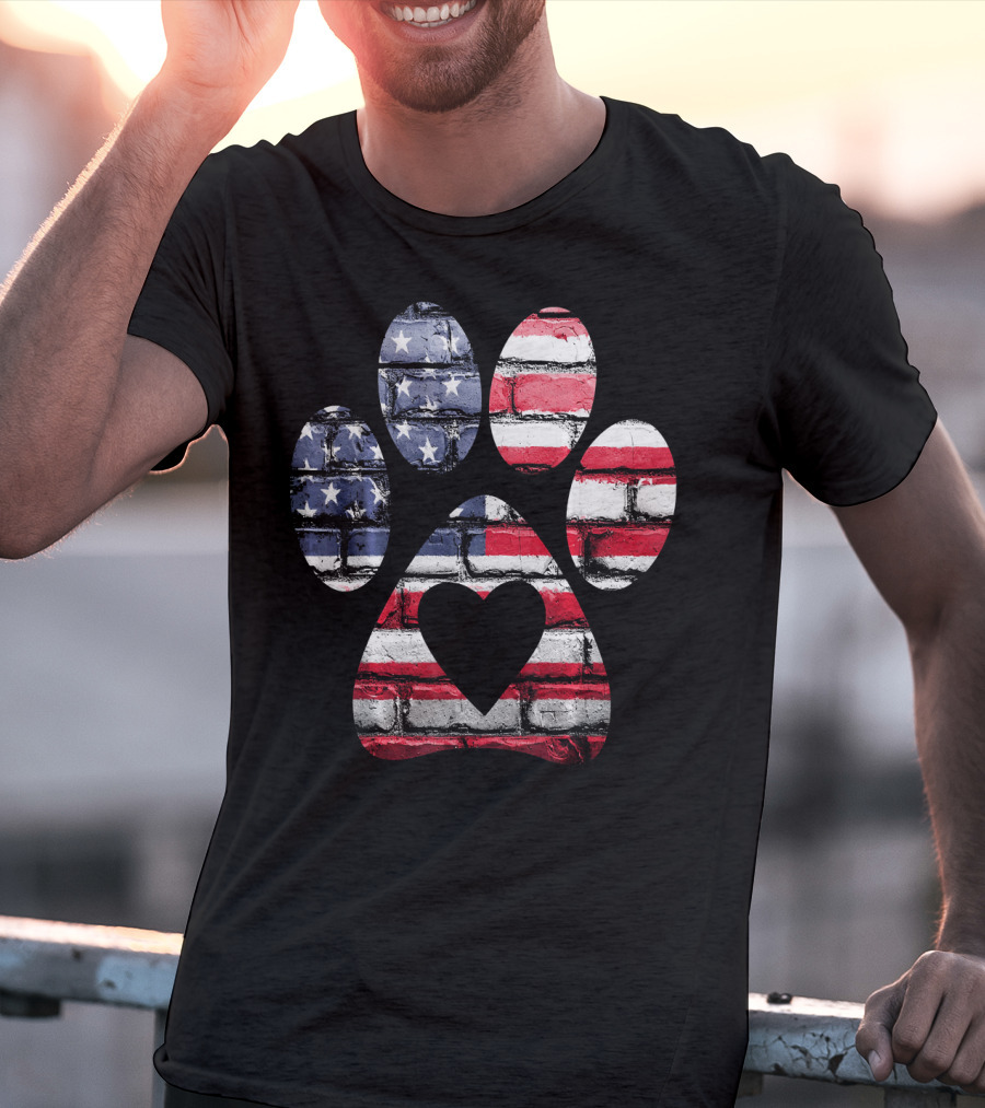 Patriotic Dog Paw With American Flag Heart T-Shirt