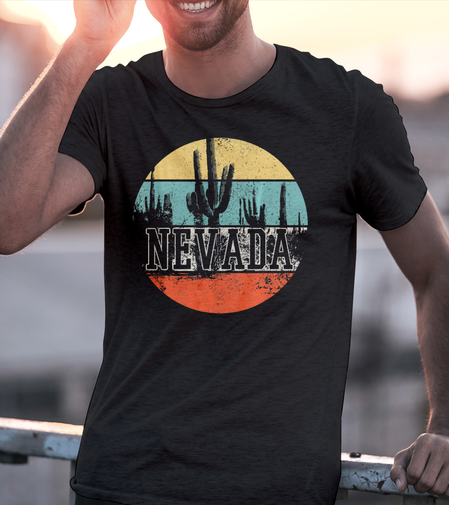 Nevada USA Cactus Desert Vintage Sunset T-Shirt