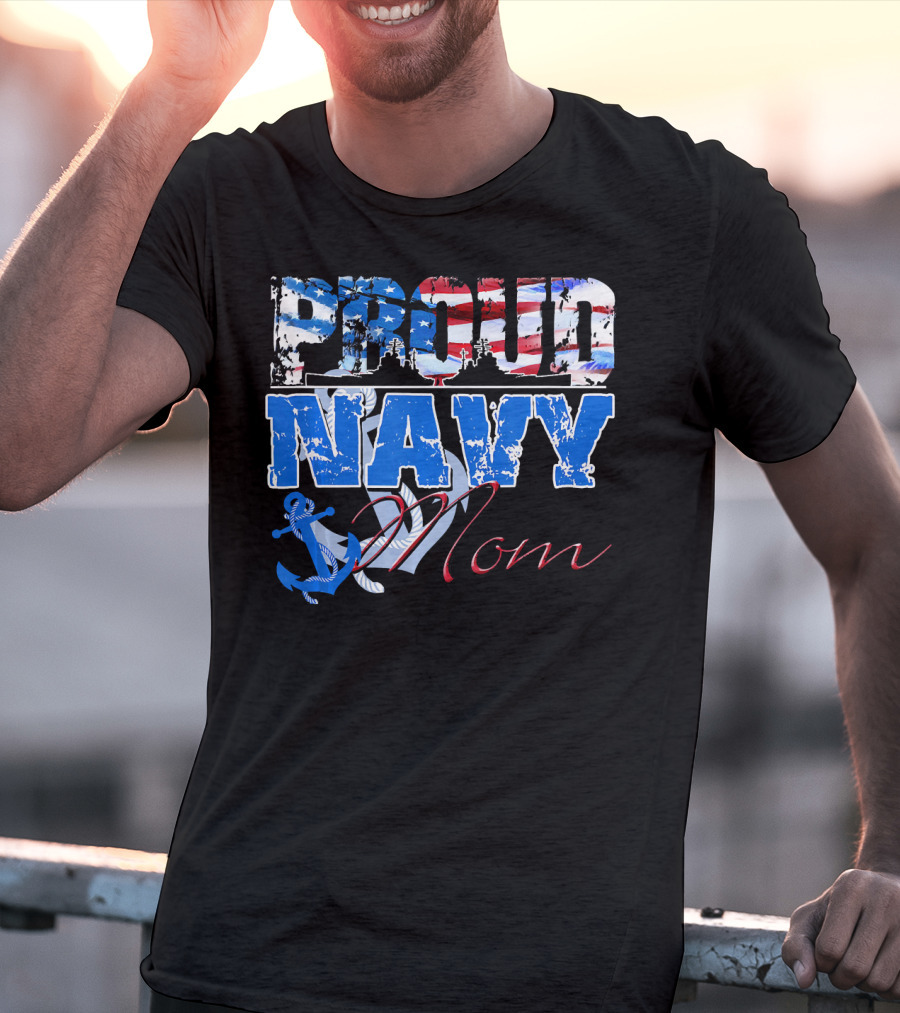 Proud Navy Mom Patriotic Sailor Anchor Graphics T-Shirt
