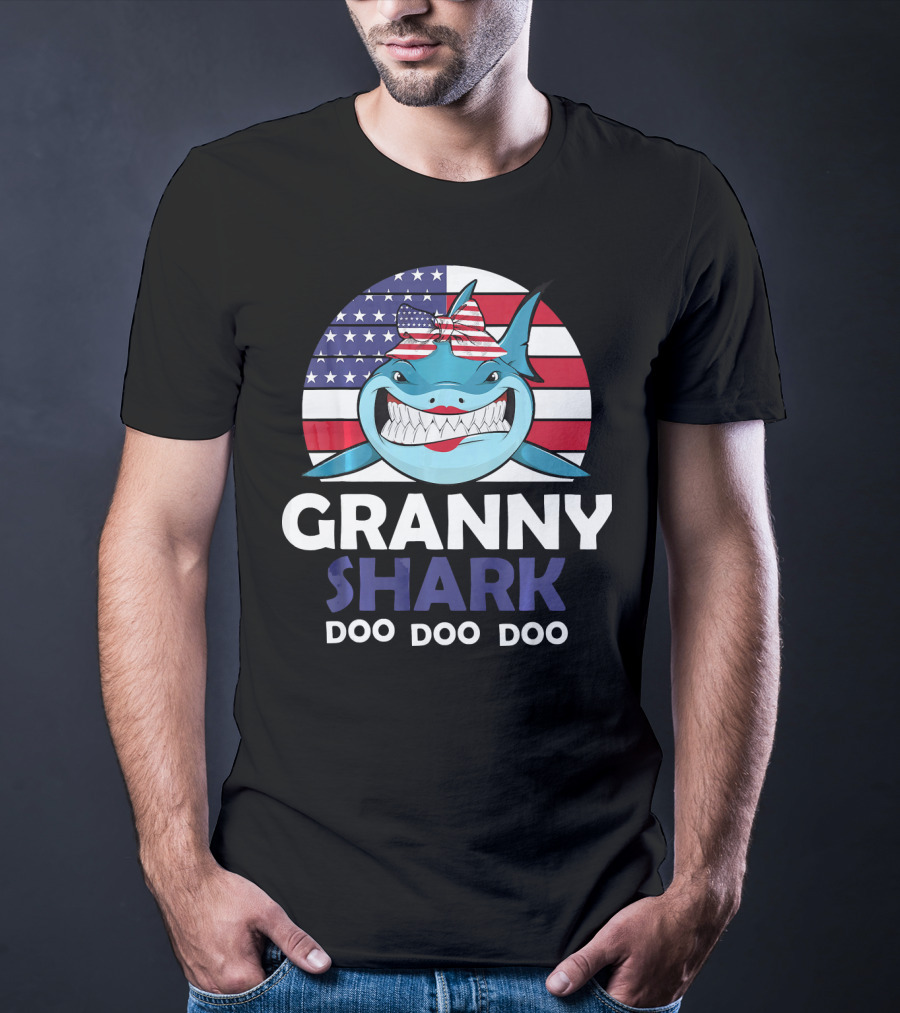 Granny Shark Doo Doo Doo American Flag Bow Women's Patriotic T-Shirt