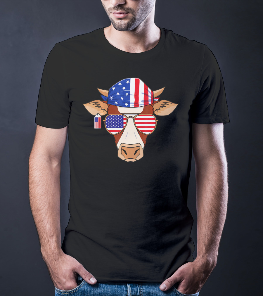 Cow Wearing American Flag Bandana And Sunglasses Fourth Of July Patriotic American T-Shirt