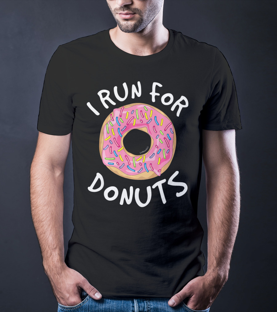 I Run For Donuts Funny Donut Illustration With Sprinkles T-Shirt
