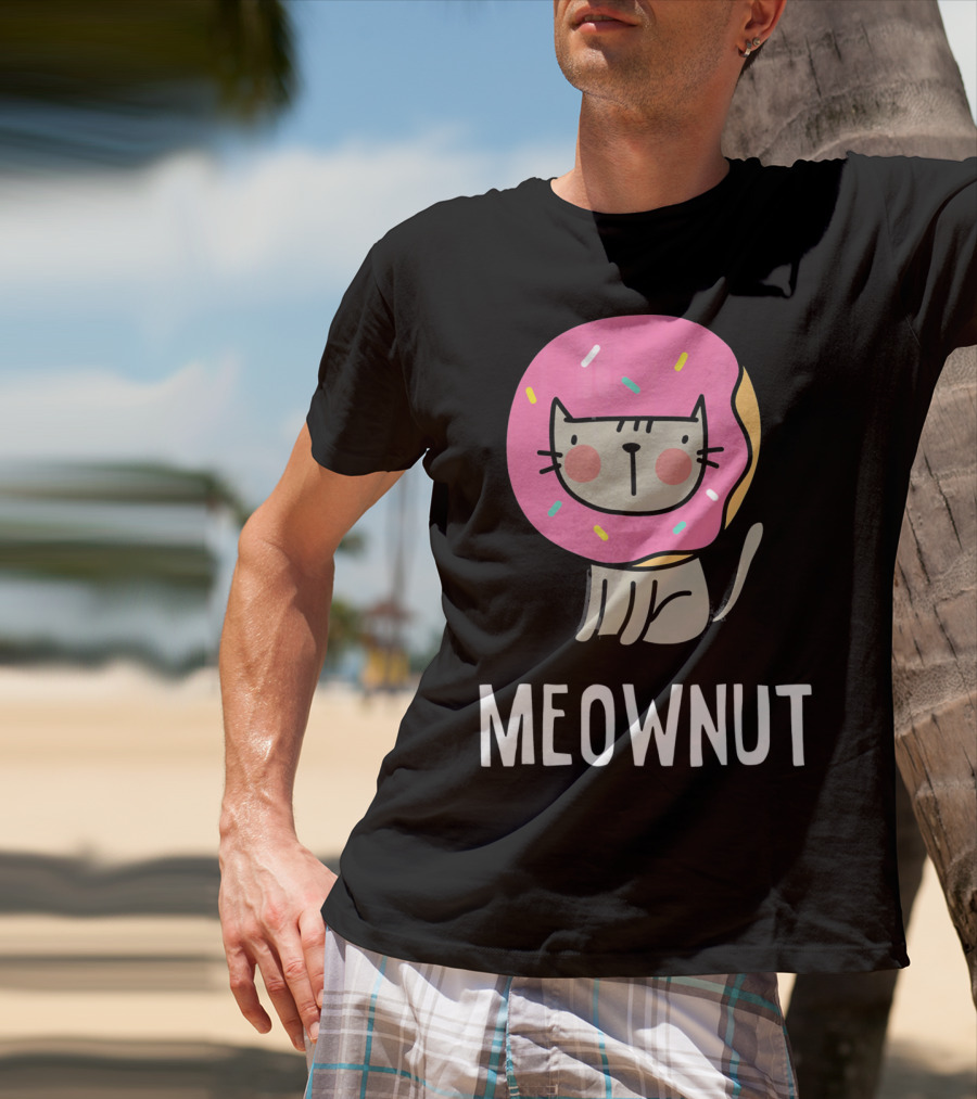 Cute Donut Cat Pun Meownut Funny Meownut T-Shirt