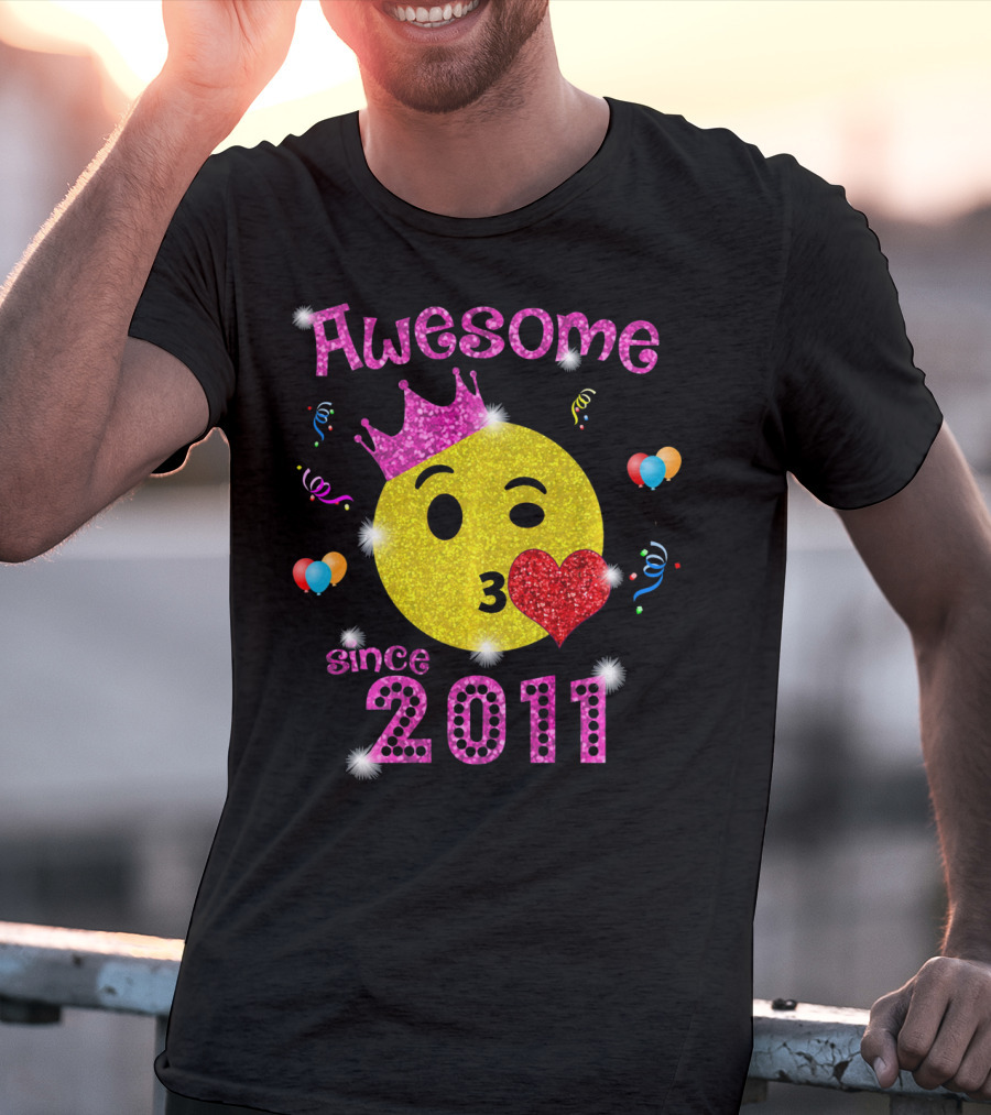 Awesome Emoji Birthday Since 2011 7 Years Old T-Shirt