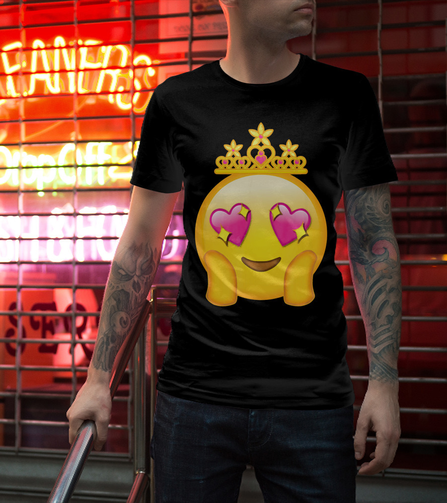 Emoticon Queen Heart Eyes Emoji With Crown Princess T-Shirt