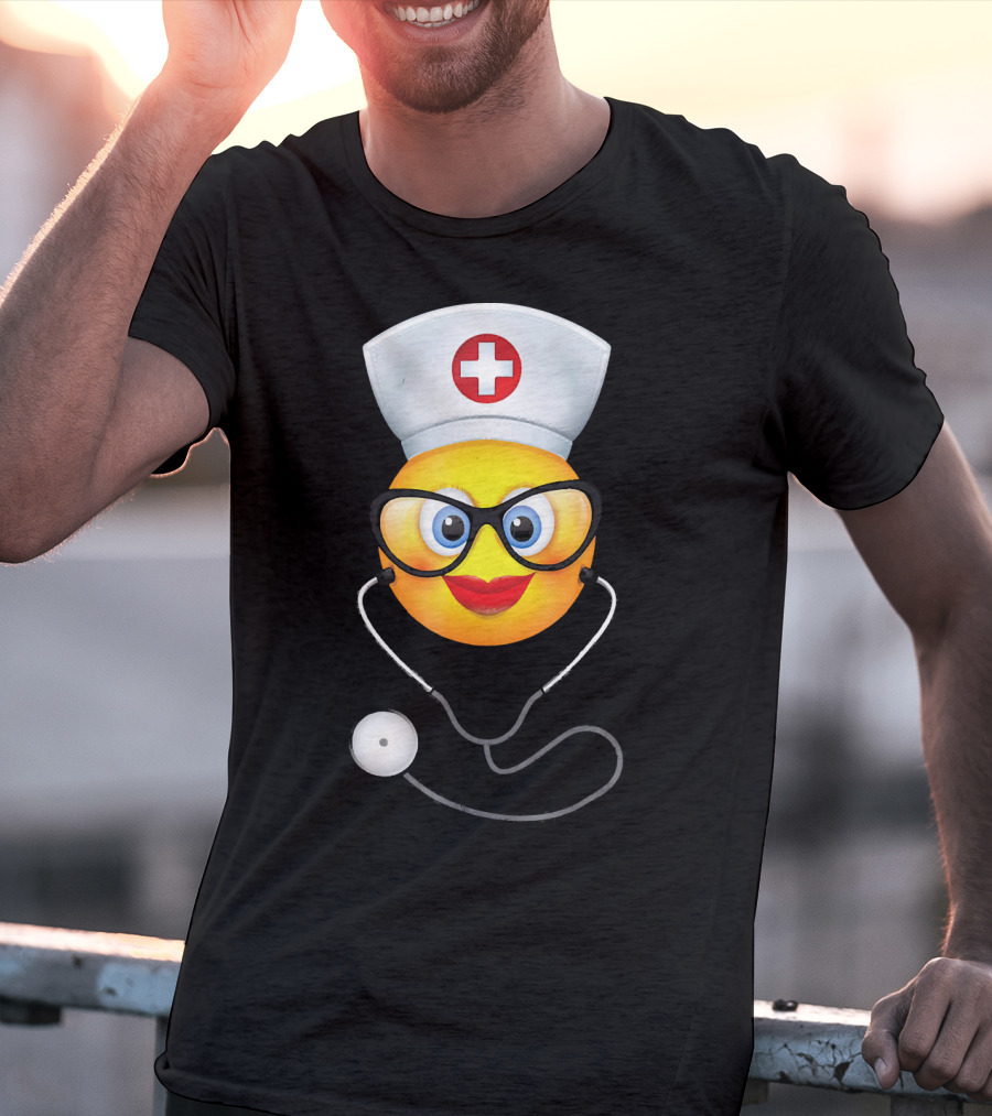 Nurse Halloween Funny Emoji Glasses Stethoscope T-Shirt