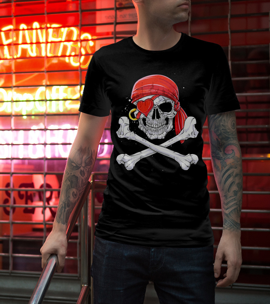 Valentines Day Pirate Skull With Red Bandana And Heart Eye Patch For Him T-Shirt