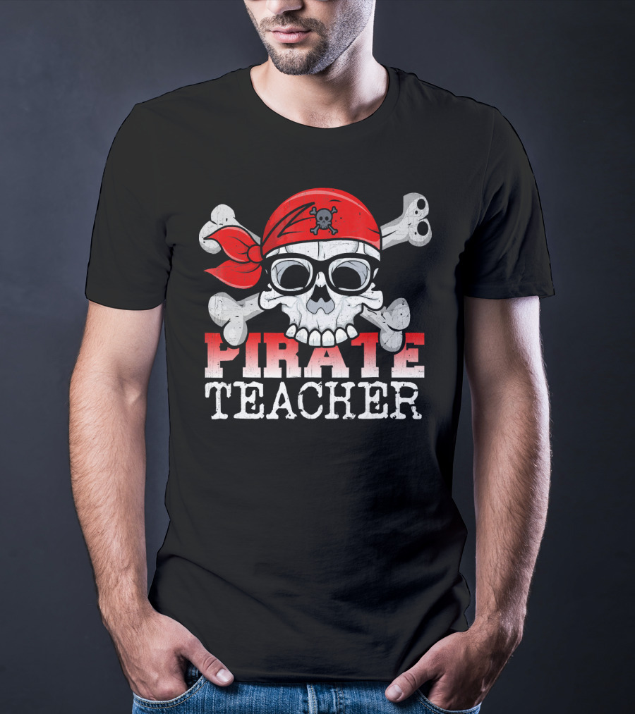 Pirate Skull With Bandana And Glasses Funny Teacher T-Shirt