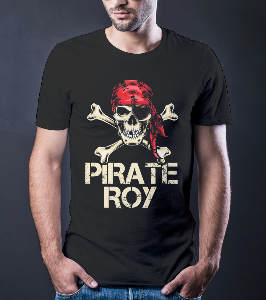 PIRATE ROY Skull Crossbones Red Bandana Vintage Funny Birthday T-Shirt