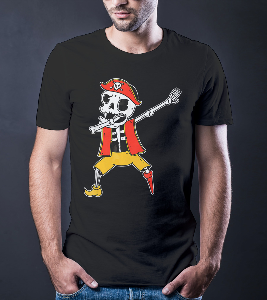 Dabbing Skeleton Pirate Skull And Crossbones Hat T-Shirt