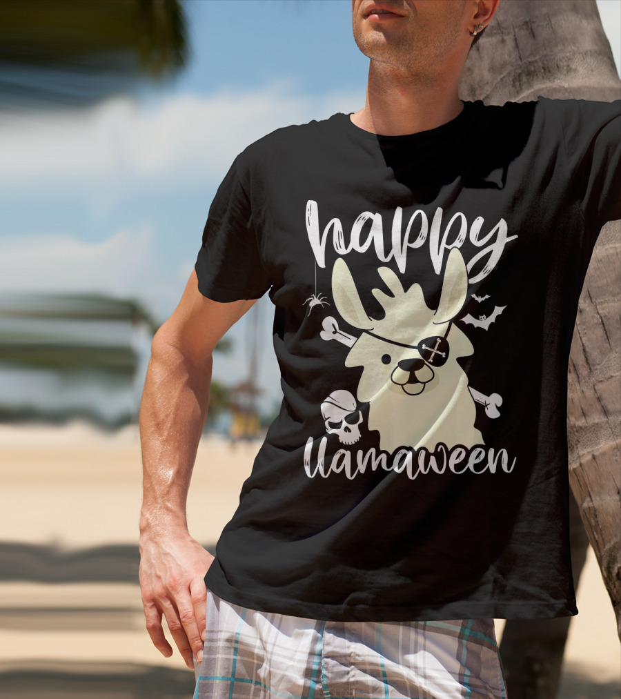 Happy Llamaween Llama Pirate Bats Skull T-Shirt
