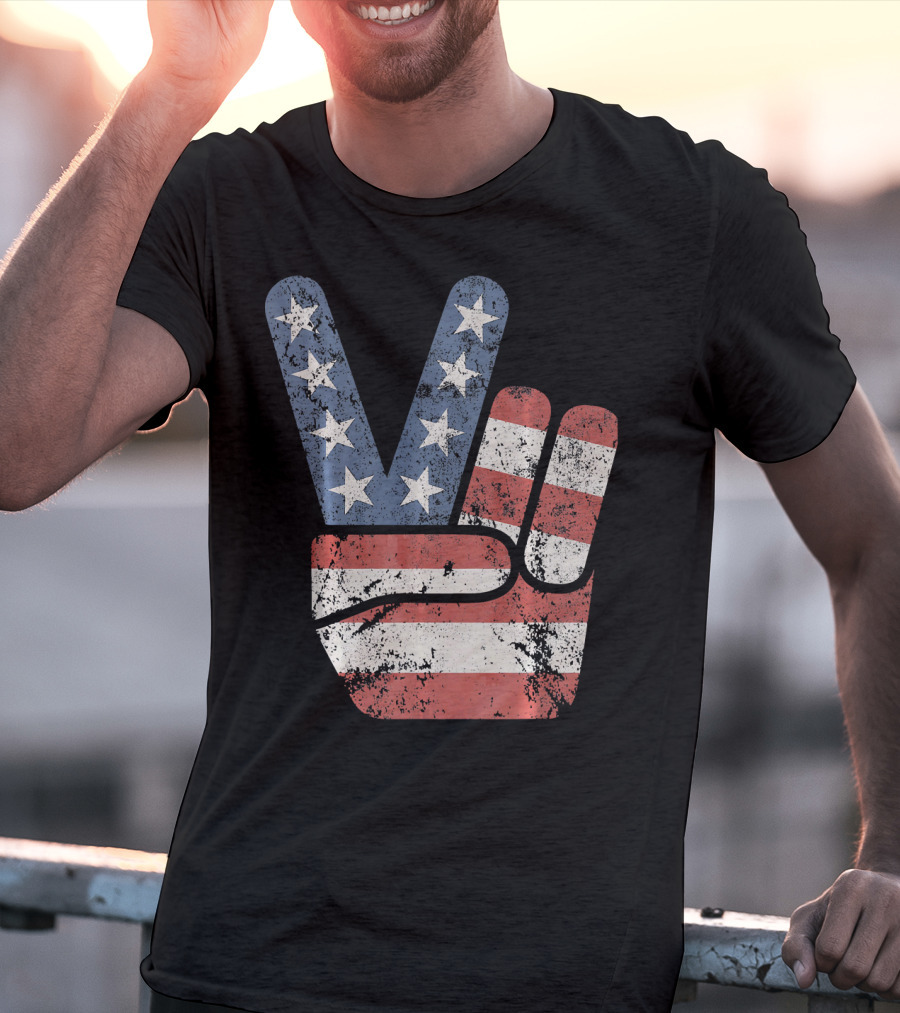 Vintage USA American Flag Peace Sign T-Shirt