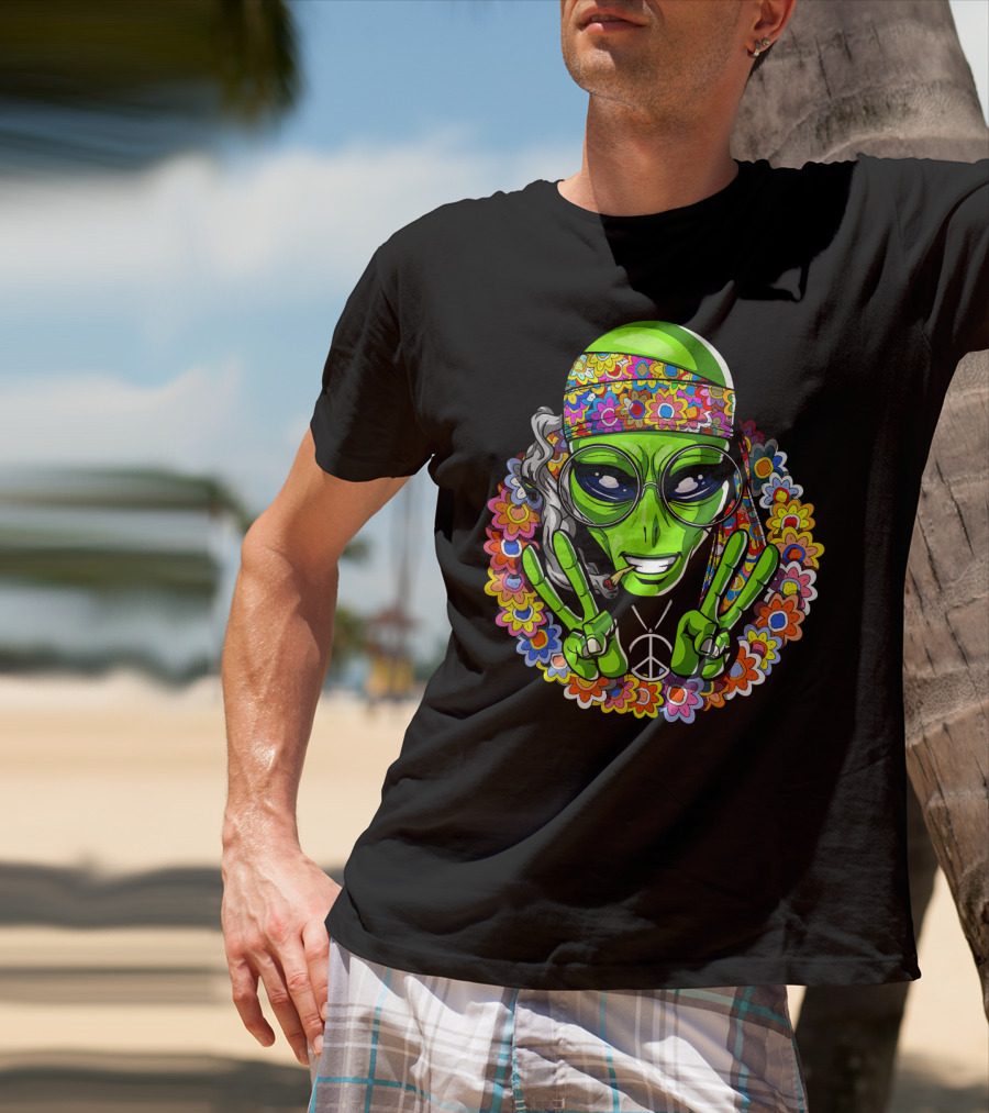Hippie Alien Peace Sign Psychedelic Flowers Smoking Groovy T-Shirt