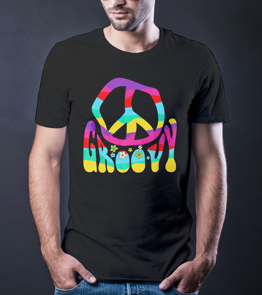 Groovy Rainbow Colorful Peace Sign Symbol With Flowers 60s 70s T-Shirt