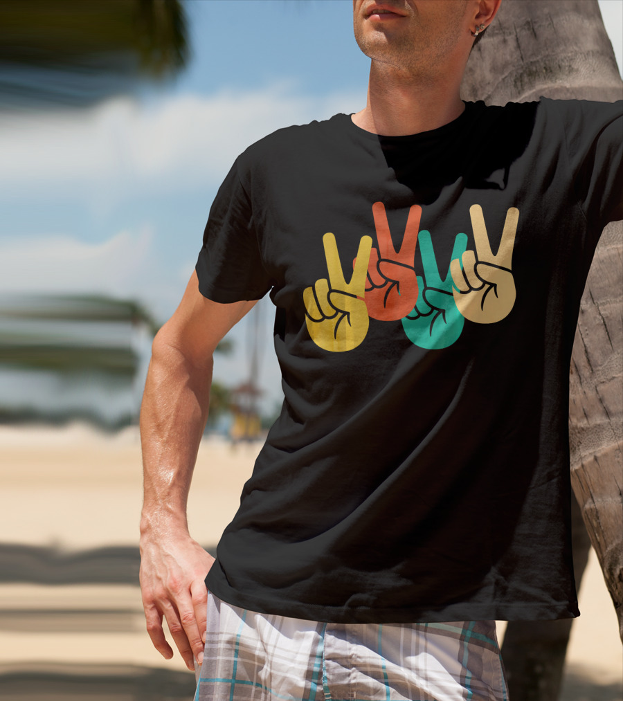 Retro Vintage Peace Love 60s 70s Colorful Peace Sign Hands T-Shirt
