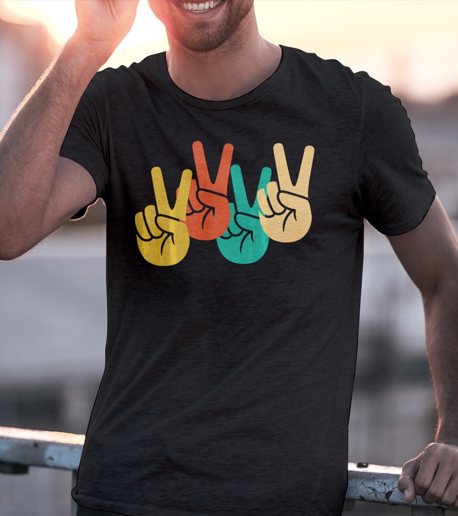 Retro Vintage Peace Love 60s 70s Colorful Peace Sign Hands T-Shirt
