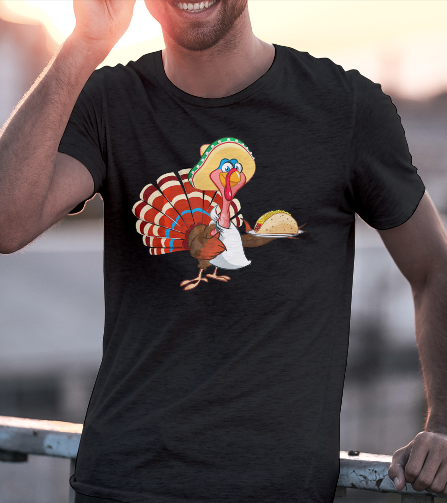 Funny Mexican Turkey Serving Tacos With Sombrero T-Shirt