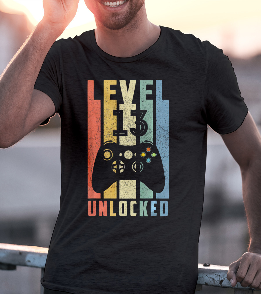 Level 13 Unlocked Video Game Controller Vintage T-Shirt