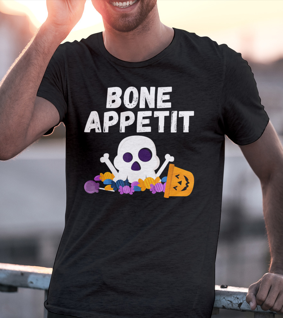 Bone Appetit Funny Skull Halloween Candy Pumpkin Chef Pun T-Shirt