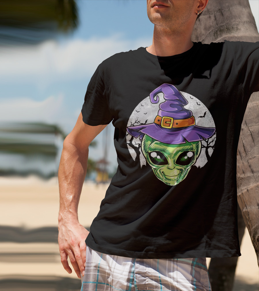 Alien Witch Hat With Moon And Bats T-Shirt