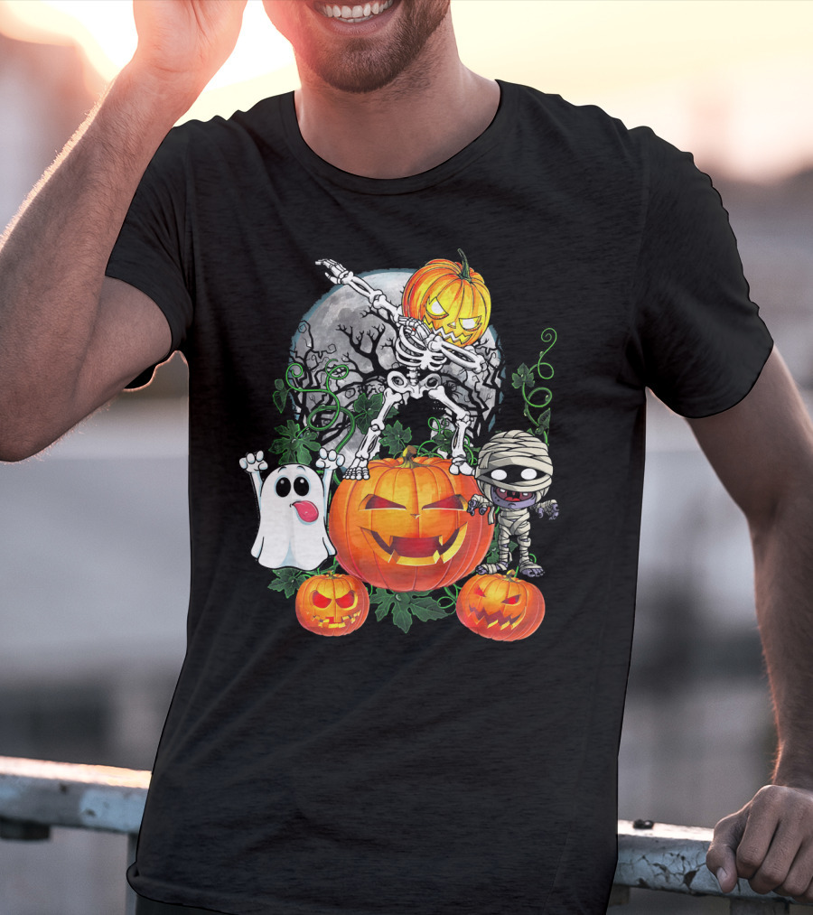 Dabbing Skeleton Pumpkin Ghost Mummy Halloween Moon Scene T-Shirt