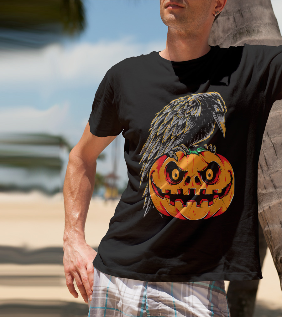 Creepy Black Raven Perched On Retro Vintage Pumpkin Halloween T-Shirt
