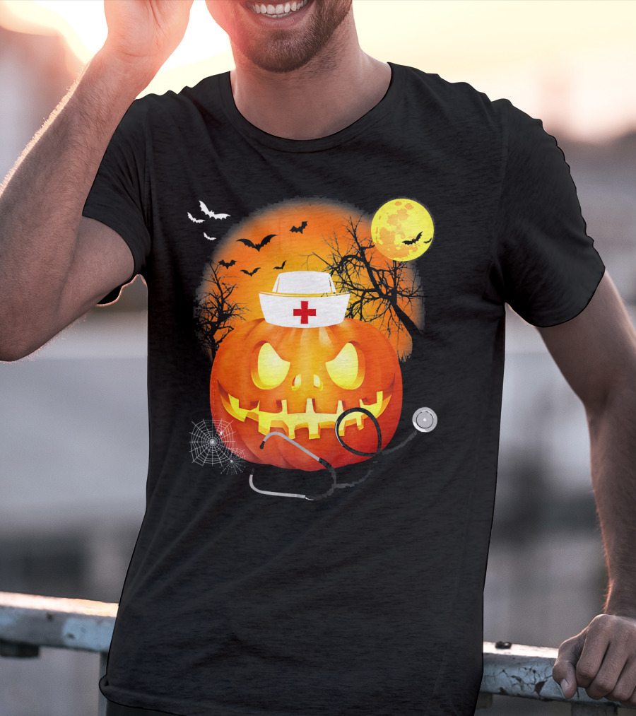 Nurse Halloween Pumpkin With Stethoscope And Bats T-Shirt