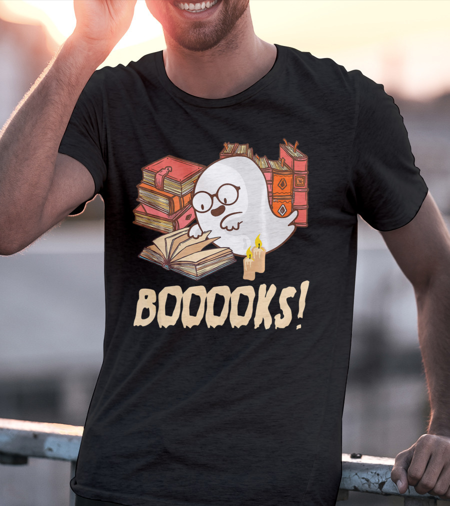 BOOOOKS Cute Reading Boo Ghost With Stacks Of Books And Candles T-Shirt