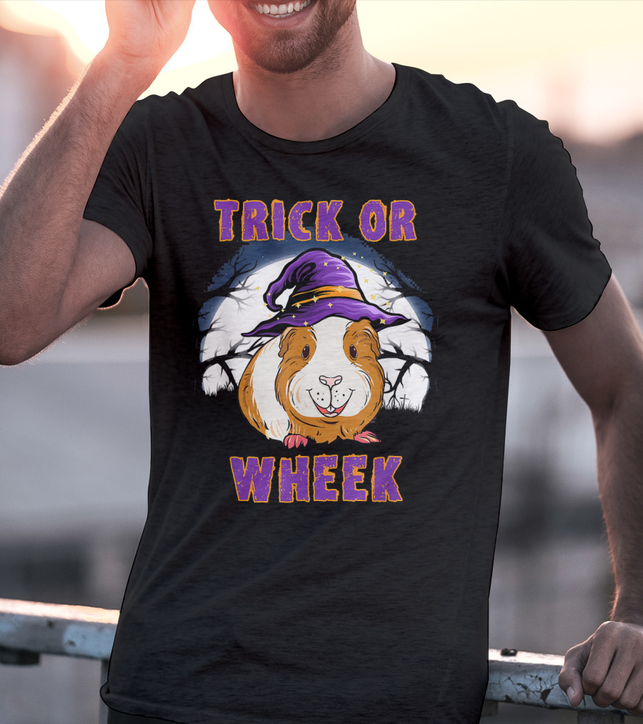 Trick Or Wheek Halloween Guinea Pig With Witch Hat And Moon Background T-Shirt