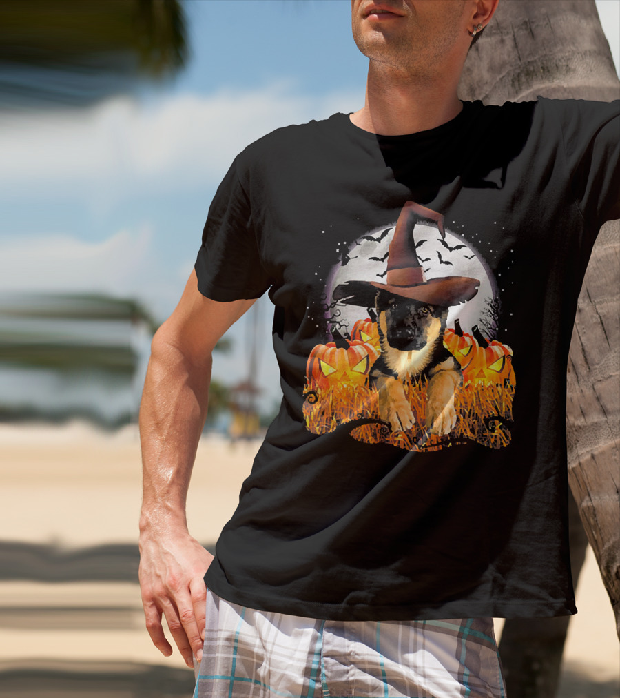 German Shepherd Witch Hat Pumpkins Halloween Moon Bats T-Shirt