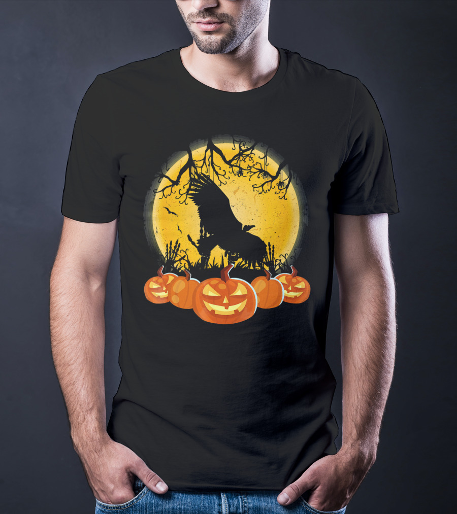Vulture Silhouette With Pumpkins And Full Moon Halloween Scene T-Shirt