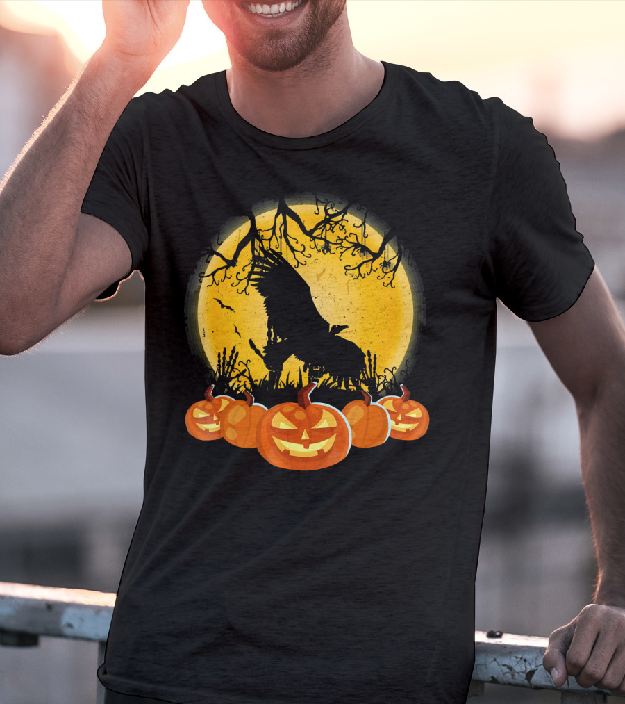 Vulture Silhouette With Pumpkins And Full Moon Halloween Scene T-Shirt