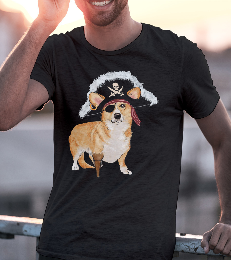 Funny Pirate Corgi Halloween Dog Lovers Skull Eyepatch Hat T-Shirt