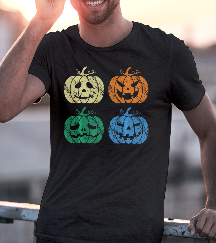 Vintage Retro Scary Pumpkin Face Halloween T-Shirt