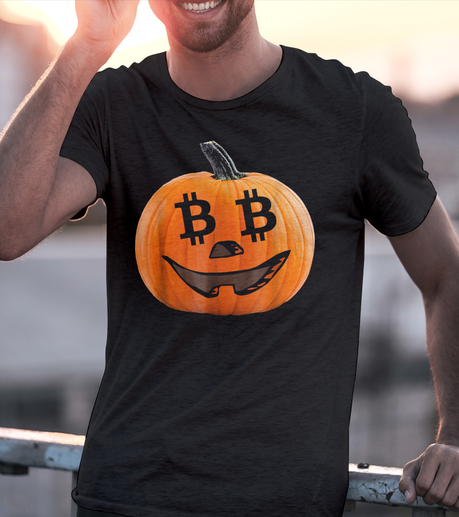 Bitcoin Pumpkin Halloween Costume Crypt T-Shirt
