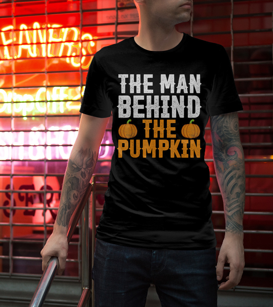 The Man Behind The Pumpkin Men's Funny Halloween Pregnancy Announcement T-Shirt