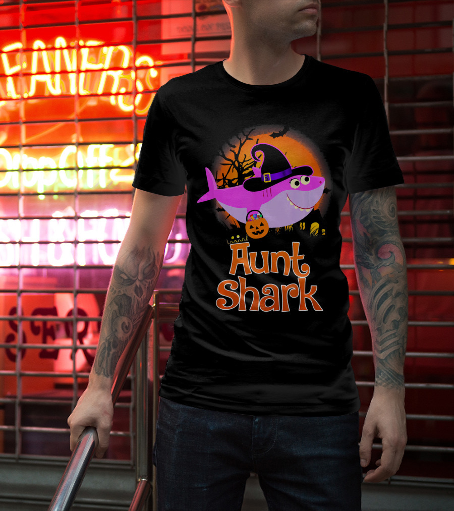 Aunt Shark Halloween Witch With Pumpkin On Orange Full Moon T-Shirt