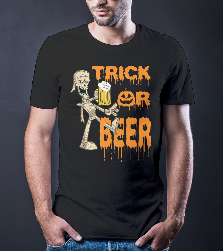 Trick Or Beer Mummy With Pumpkin And Mug T-Shirt
