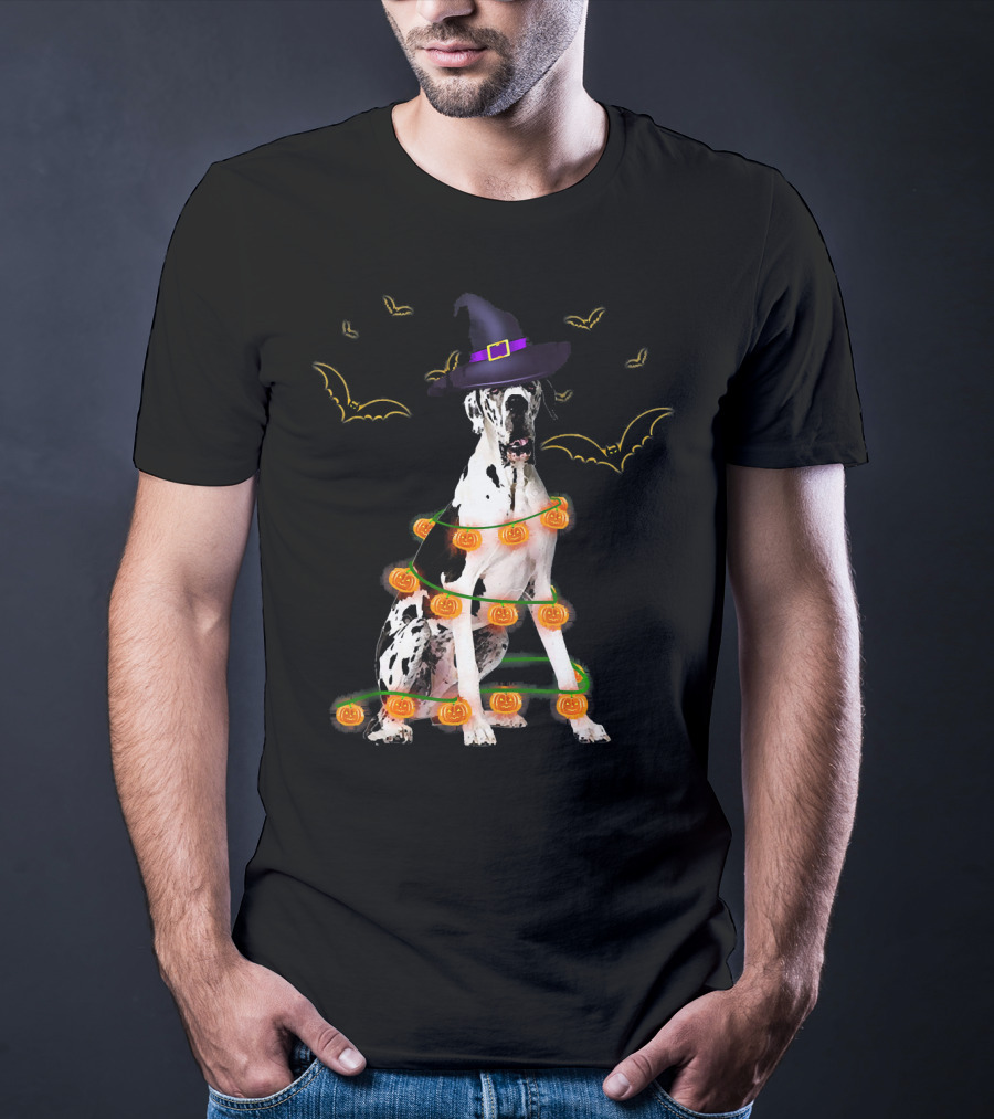 Halloween Great Dane Dog With Witch Hat And Pumpkin Lights Surrounded By Bats T-Shirt