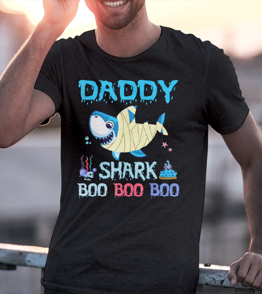Daddy Shark Boo Boo Boo Halloween Costume Mummy Shark Underwater Party T-Shirt