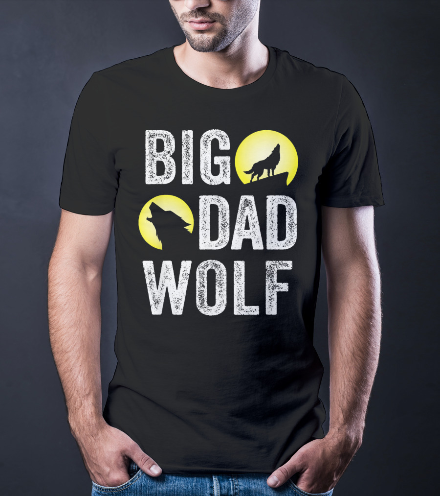 Big Dad Wolf Howling T-Shirt