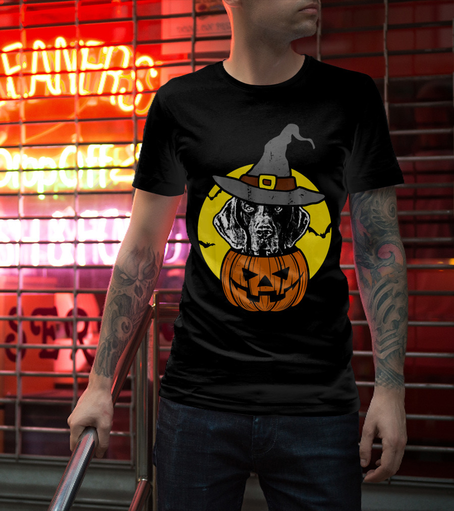 German Shorthaired Pointer Witch Hat Pumpkin Halloween Moon T-Shirt