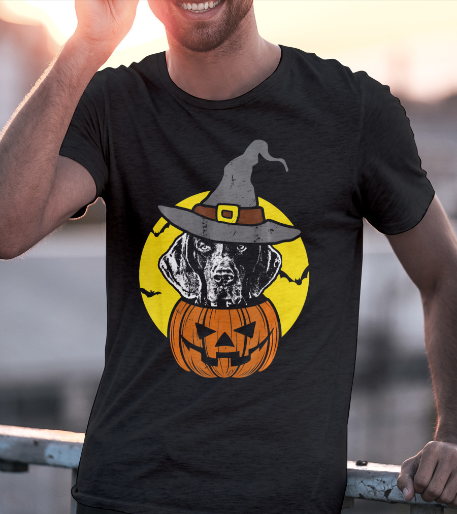 German Shorthaired Pointer Witch Hat Pumpkin Halloween Moon T-Shirt