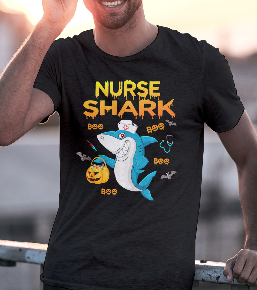 Nurse Shark Halloween Boo Pumpkin Bats Stethoscope T-Shirt